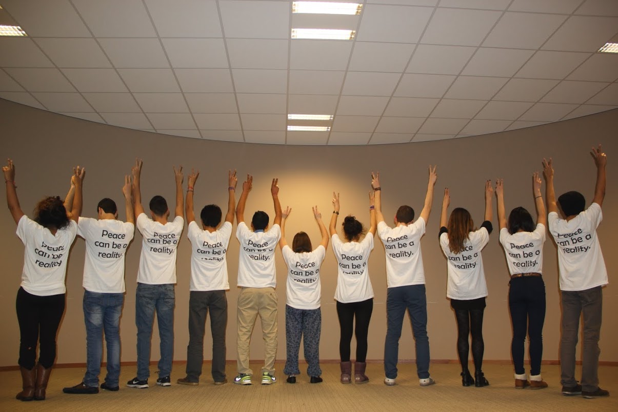 Great article in Trouw on the International Peace Conference that our partners UWC students of Maastricht are organizing on January 23, 2015 in Maastricht