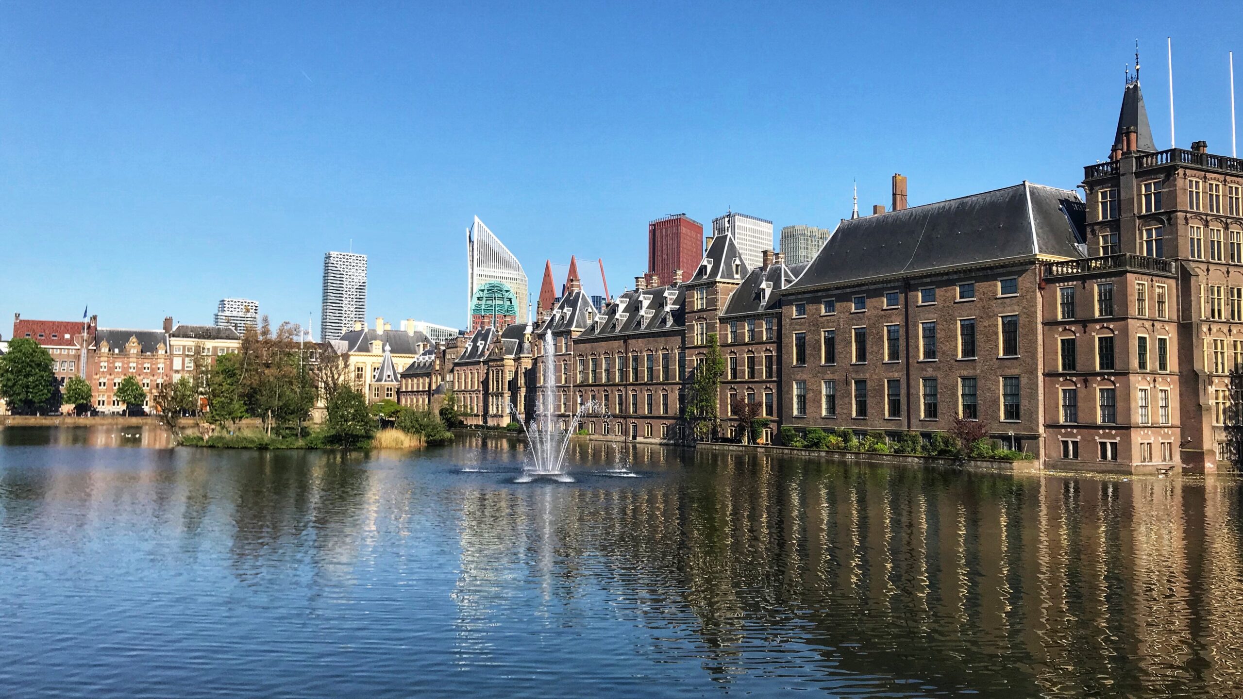 Deadline for Scholarship Applications Extended